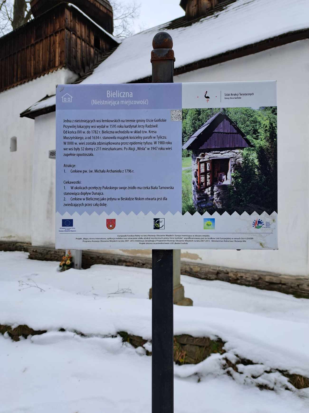 tablica informacyjna o miejscowości Bieliczna